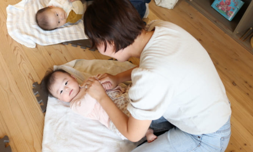 ベビーもママ・パパも幸せになる♡　ベビーマッサージ